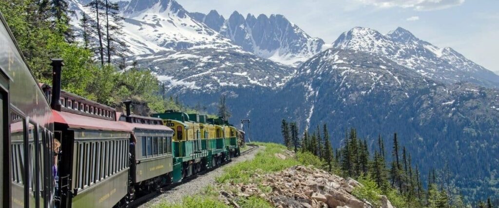 White Pass and Yukon railroad, Canada and USA